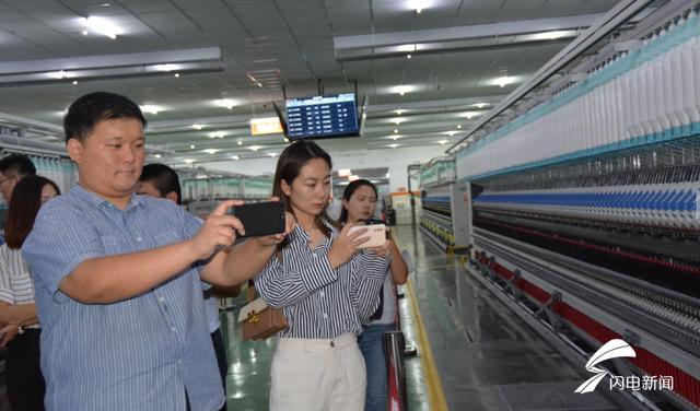 研發全國首個多品種智能化紡紗智慧工廠正凱新材料填補國內智能紡紗